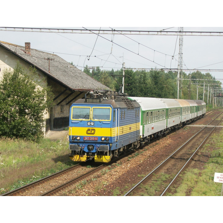 Loga Modernizujeme SŽDC